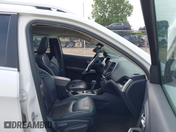 2018 Jeep Cherokee Limited с VIN 1C4PJMDB0JD598244, выставлен на аукционе IAAI как лот 42495342 с пробегом Не указан миль и . История ставок и продаж доступна на DreamBid. Изображение 5.