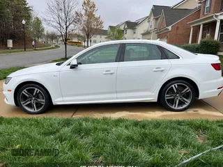 2017 Audi A4 Premium Plus с VIN WAUENAF49HN010111, выставлен на аукционе IAAI как лот 41989424 с пробегом 86 530 миль миль и . История ставок и продаж доступна на DreamBid. Изображение 3.