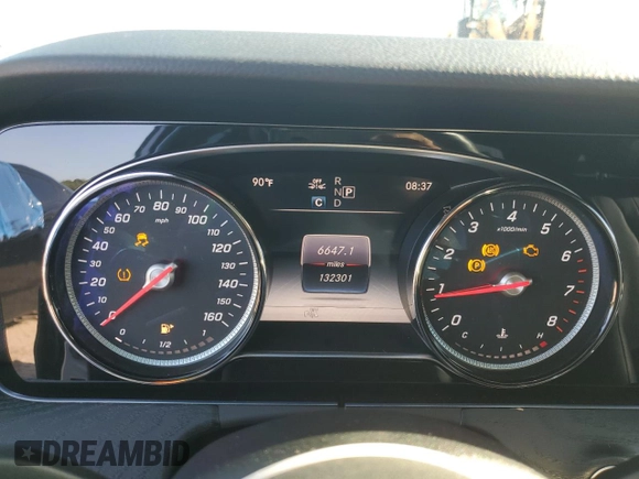 2019 Mercedes-Benz E 300 with VIN WDDZF4JB8KA489019, listed as a Copart auction lot 61550154 with 132,301 mi miles and Non repairable. Bid and sale history available at DreamBid. Image 9.