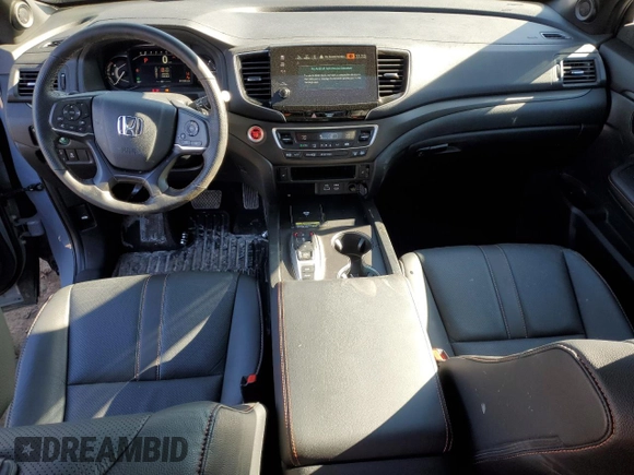 2024 Honda Passport TrailSport with VIN 5FNYF8H64RB005399, listed as a Copart auction lot 48120465 with 11,930 mi miles and Salvage Title. Bid and sale history available at DreamBid. Image 8.