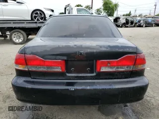2001 Honda Accord LX z VIN 1HGCG665X1A058192, wystawiony jako Copart lot #57975215 z przebiegiem Nie podano mil oraz Szkoda całkowita • Salvage title. Historia ofert i sprzedaży dostępna na DreamBid. Obrazek 6.