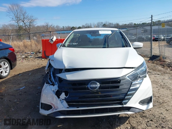 2022 Nissan Versa SV z VIN 3N1CN8EV0NL839211, wystawiony jako IAAI lot #41362397 z przebiegiem 7 670 mil mil oraz . Historia ofert i sprzedaży dostępna na DreamBid. Obrazek 13.