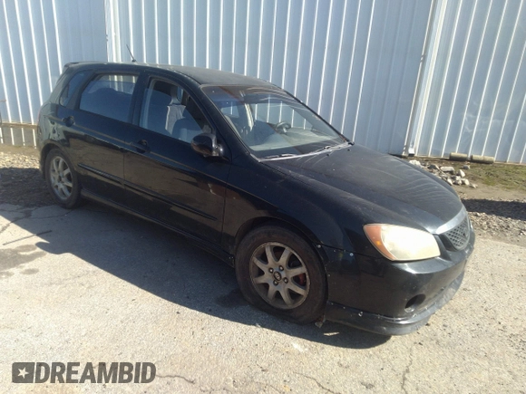 2005 Kia Spectra with VIN KNAFE161955072856, listed as a IAAI auction lot 41767352 with 264,251 mi miles. Bid and sale history available at carsss.com. Image 1.