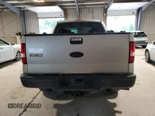 2008 Ford F-150 XLT z VIN 1FTPW14528FC15073, wystawiony jako Copart lot #61313705 z przebiegiem 184 417 mil mil oraz Czysty tytuł • Clean title. Historia ofert i sprzedaży dostępna na DreamBid. Obrazek 6.