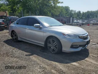 2017 Honda Accord Touring with VIN 1HGCR3F93HA007123, listed as a Copart auction lot 59334215 with Not provided miles and Salvage title. Bid and sale history available at DreamBid. Image 4.
