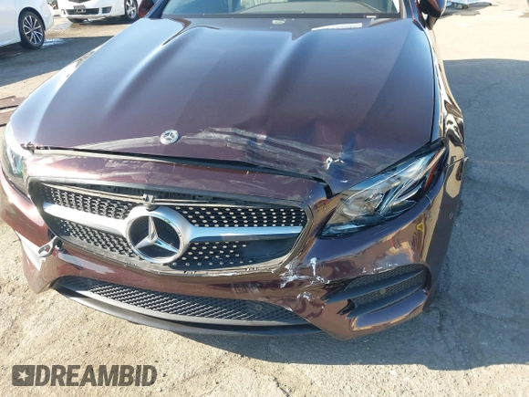2019 Mercedes-Benz E with VIN WDD1J6HB1KF079582, listed as a IAAI auction lot 41468941 with 36,445 mi miles. Bid and sale history available at carsss.com. Image 6.