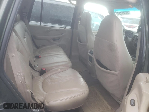2000 Ford Expedition Eddie Bauer с VIN 1FMRU17L8YLA73107, выставлен на аукционе Copart как лот 44143455 с пробегом 232 826 миль миль и Списание • Salvage title. История ставок и продаж доступна на DreamBid. Изображение 10.