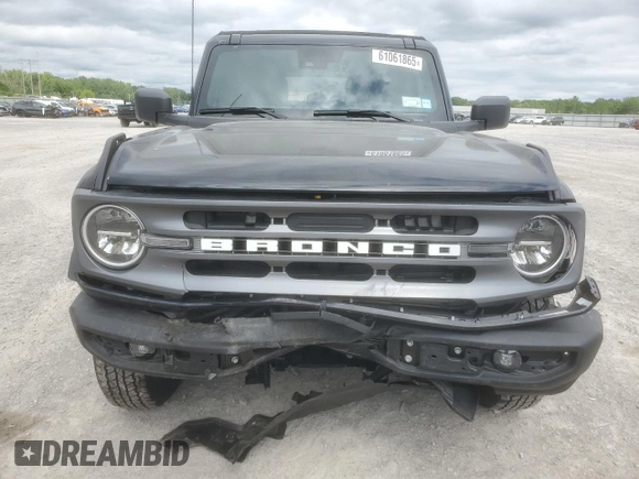 2024 Ford Bronco Big Bend z VIN 1FMDE7BH0RLA72175, wystawiony jako Copart lot #61061865 z przebiegiem 10 842 mil mil oraz Szkoda całkowita • Salvage title. Historia ofert i sprzedaży dostępna na DreamBid. Obrazek 5.