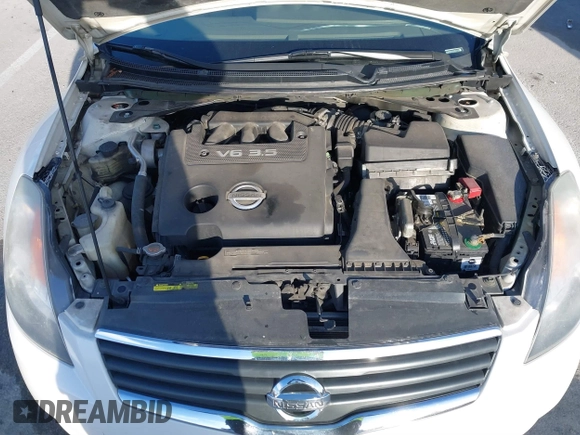 2008 Nissan Altima 3.5 SE with VIN 1N4BL21E38C162565, listed as a IAAI auction lot 41722199 with 205,992 mi miles. Bid and sale history available at carsss.com. Image 10.