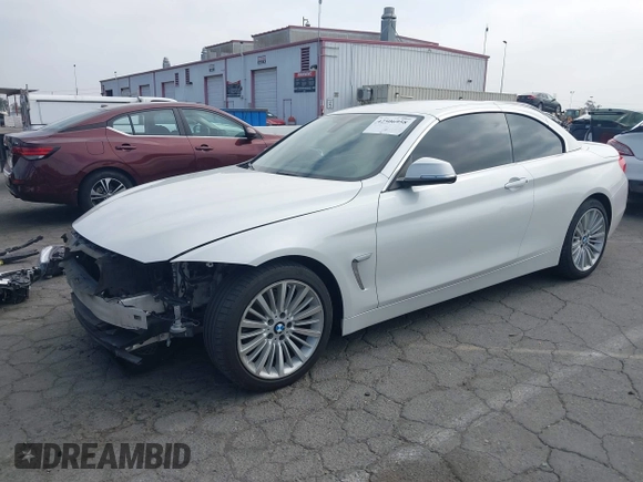 2015 BMW 4 Series 428i z VIN WBA3V7C56F5A24605, wystawiony jako IAAI lot #42506958 z przebiegiem 126 698 mil mil oraz . Historia ofert i sprzedaży dostępna na DreamBid. Obrazek 19.