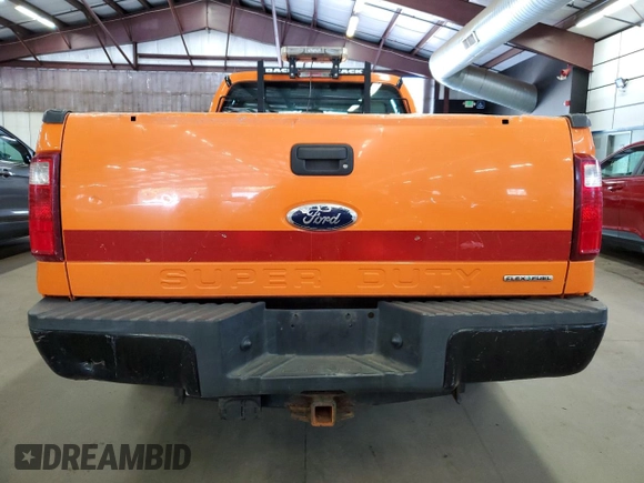 2012 Ford F-250 XL with VIN 1FT7W2A60CEB62164, listed as a Copart auction lot 62677155 with 243,849 mi miles and Clean title. Bid and sale history available at DreamBid. Image 6.