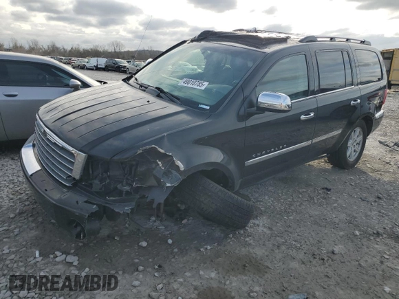 2008 Chrysler Aspen Limited z VIN 1A8HX58N08F149957, wystawiony jako Copart lot #49010785 z przebiegiem 222 789 mil mil oraz Szkoda całkowita • Salvage title. Historia ofert i sprzedaży dostępna na DreamBid. Obrazek 1.
