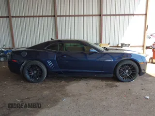 2011 Chevrolet Camaro 1LT z VIN 2G1FF1ED6B9148844, wystawiony jako IAAI lot #41993003 z przebiegiem 90 731 mil mil oraz . Historia ofert i sprzedaży dostępna na DreamBid. Obrazek 13.