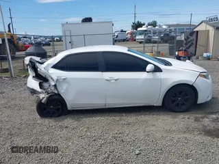 2014 Toyota Corolla L с VIN 5YFBURHEXEP106521, выставлен на аукционе IAAI как лот 42222024 с пробегом 169 817 миль миль и . История ставок и продаж доступна на DreamBid. Изображение 14.