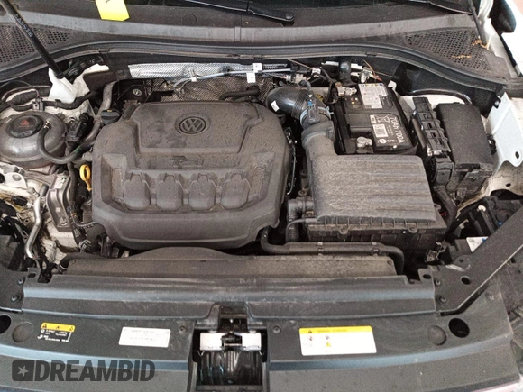2024 Volkswagen Tiguan SE z VIN 3VV3B7AX0RM082514, wystawiony jako IAAI lot #42796136 z przebiegiem 27 247 mil mil oraz . Historia ofert i sprzedaży dostępna na DreamBid. Obrazek 5.