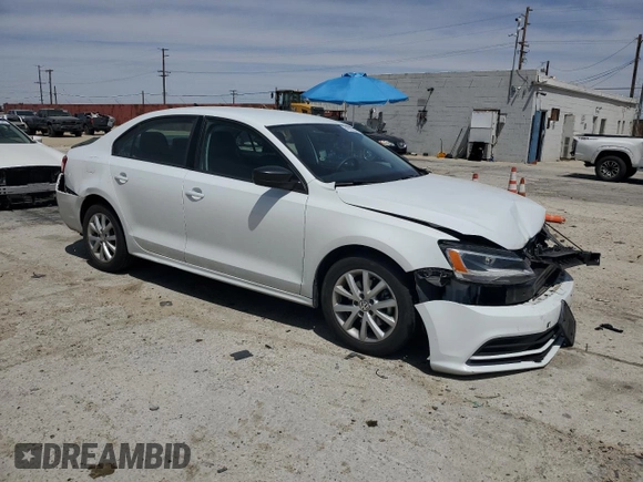 2015 Volkswagen Jetta SE z VIN 3VWD17AJ4FM338597, wystawiony jako Copart lot #59349565 z przebiegiem 50 108 mil mil oraz Szkoda całkowita • Salvage title. Historia ofert i sprzedaży dostępna na DreamBid. Obrazek 4.