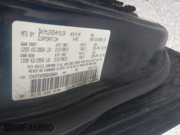 2005 Dodge Caravan SE with VIN 1D4GP24R95B420644, listed as a IAAI auction lot 42302868 with 256,701 mi miles and . Bid and sale history available at DreamBid. Image 9.