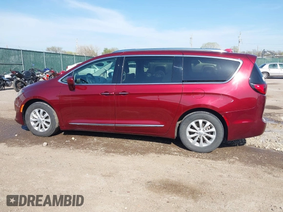 2018 Chrysler Pacifica Touring L Plus с VIN 2C4RC1EG1JR276513, выставлен на аукционе IAAI как лот 41973747 с пробегом 89 888 миль миль и . История ставок и продаж доступна на DreamBid. Изображение 14.