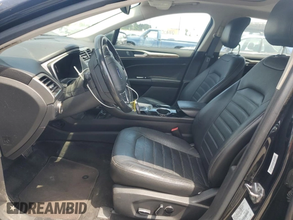 2013 Ford Fusion SE z VIN 3FA6P0H97DR215735, wystawiony jako Copart lot #62326335 z przebiegiem 100 312 mil mil oraz Szkoda całkowita • Salvage title. Historia ofert i sprzedaży dostępna na DreamBid. Obrazek 7.