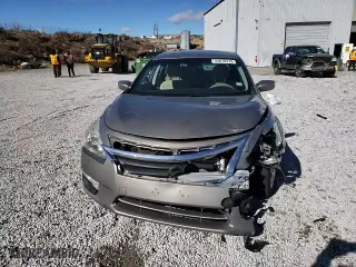 2015 Nissan Altima 2.5 S with VIN 1N4AL3AP5FC245091, listed as a Copart auction lot 44079375 with 74,170 mi miles and Salvage Title. Bid and sale history available at carsss.com. Image 12.