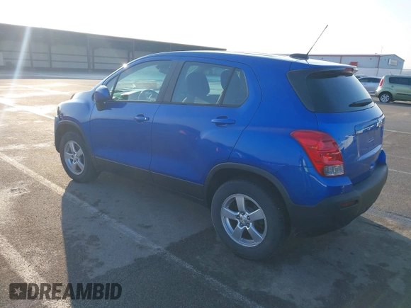 2016 Chevrolet Trax LS with VIN KL7CJNSB3GB555610, listed as a IAAI auction lot 41687384 with 95,626 mi miles. Bid and sale history available at carsss.com. Image 3.