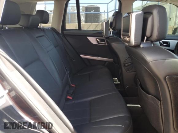 2010 Mercedes-Benz GLK 350 with VIN WDCGG8HB0AF374292, listed as a Copart auction lot 48708405 with 128,602 mi miles and Salvage Title. Bid and sale history available at carsss.com. Image 11.