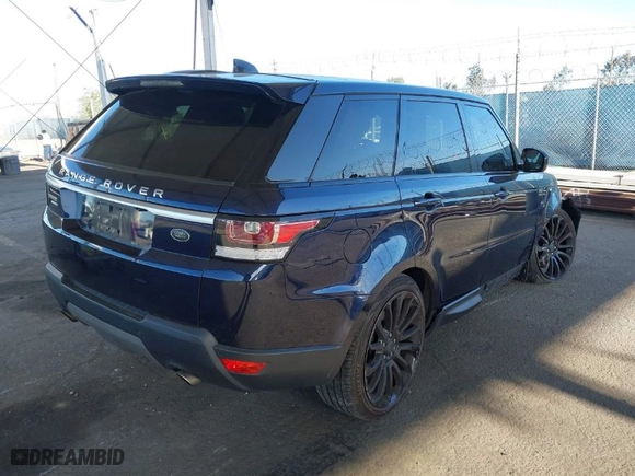 2017 Land Rover Range Rover Sport SE with VIN SALWG2FV7HA169662, listed as a IAAI auction lot 41940148 with 70,517 mi miles. Bid and sale history available at carsss.com. Image 4.