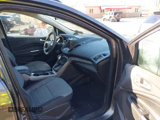 2015 Ford Escape SE with VIN 1FMCU9GX6FUB35649, listed as a IAAI auction lot 42055398 with 128,524 mi miles. Bid and sale history available at carsss.com. Image 5.