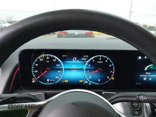 2023 Mercedes-Benz GLB 250 z VIN W1N4M4GB9PW334564, wystawiony jako IAAI lot #41578492 z przebiegiem 15 230 mil mil oraz . Historia ofert i sprzedaży dostępna na DreamBid. Obrazek 7.