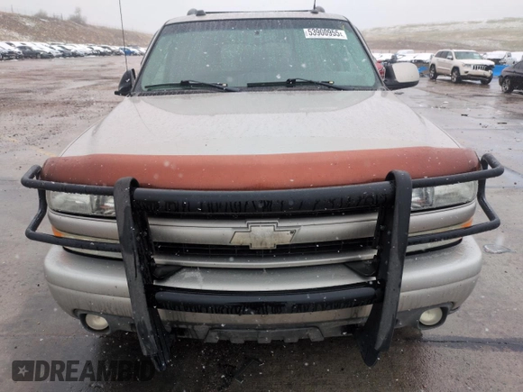 2004 Chevrolet Suburban Z71 z VIN 3GNFK16Z44G305168, wystawiony jako Copart lot #53900955 z przebiegiem 186 770 mil mil oraz Szkoda całkowita • Salvage title. Historia ofert i sprzedaży dostępna na DreamBid. Obrazek 5.