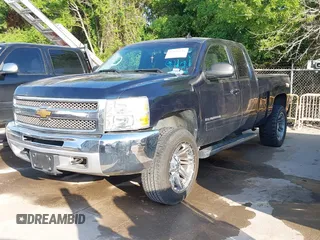 2012 Chevrolet Silverado 1500 LT with VIN 1GCRKSE73CZ186037, listed as a IAAI auction lot 42035315 with 164,967 mi miles. Bid and sale history available at carsss.com. Image 17.