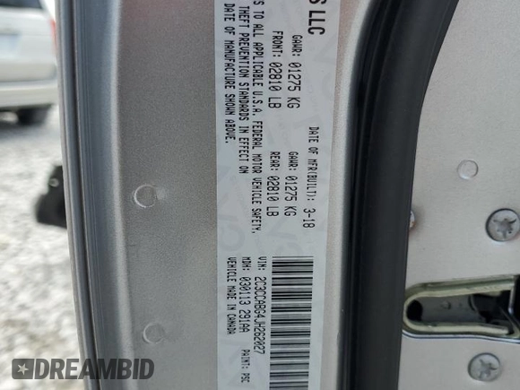 2018 Chrysler 300 S z VIN 2C3CCABG4JH262027, wystawiony jako Copart lot #54583555 z przebiegiem 79 312 mil mil oraz Szkoda całkowita • Salvage title. Historia ofert i sprzedaży dostępna na DreamBid. Obrazek 12.