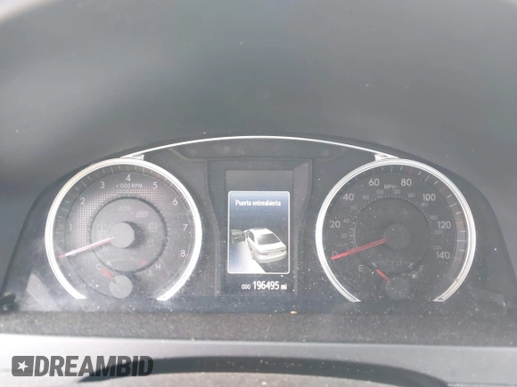 2015 Toyota Camry XLE with VIN 4T1BF1FK8FU017566, listed as a IAAI auction lot 41752942 with 196,495 mi miles and . Bid and sale history available at DreamBid. Image 7.