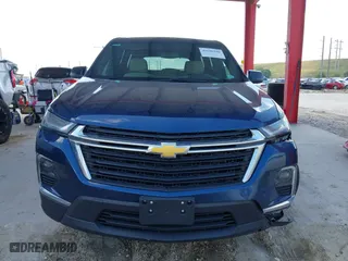 2023 Chevrolet Traverse LS with VIN 1GNERFKWXPJ131562, listed as a IAAI auction lot 41696940 with 25,791 mi miles. Bid and sale history available at carsss.com. Image 13.
