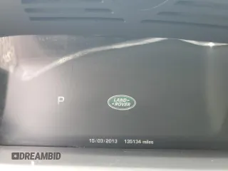 2014 Land Rover Range Rover Sport Autobiography z VIN SALWV2EF5EA322132, wystawiony jako Copart lot #51785705 z przebiegiem 135 134 mil mil oraz Szkoda całkowita • Salvage title. Historia ofert i sprzedaży dostępna na DreamBid. Obrazek 9.