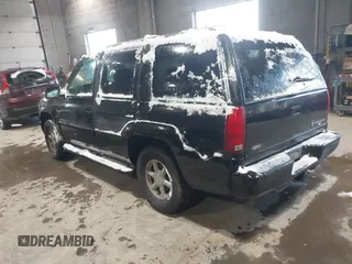 1999 Cadillac Escalade z VIN 1GYEK13R6XR404534, wystawiony jako IAAI lot #41391379 z przebiegiem 127 612 mil mil oraz . Historia ofert i sprzedaży dostępna na DreamBid. Obrazek 3.