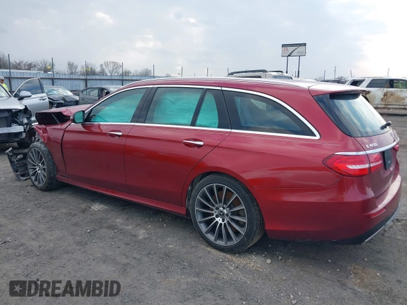 2019 Mercedes-Benz E 450 с VIN WDDZH6JB7KA654077, выставлен на аукционе IAAI как лот 41511592 с пробегом 72 870 миль миль и . История ставок и продаж доступна на DreamBid. Изображение 14.