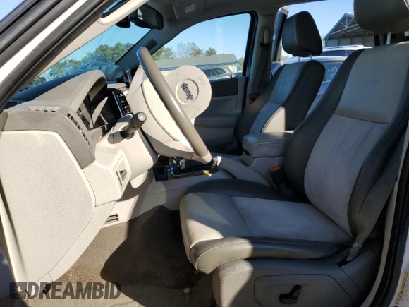 2009 Jeep Grand Cherokee Limited with VIN 1J8HS58T39C524269, listed as a Copart auction lot 87178644 with Not provided miles and Salvage title. Bid and sale history available at DreamBid. Image 7.