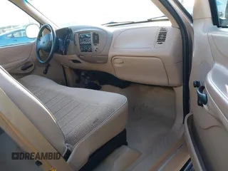1997 Ford F-150 XL with VIN 1FTDX18W7VKB72498, listed as a IAAI auction lot 41390245 with 55,945 mi miles. Bid and sale history available at carsss.com. Image 5.