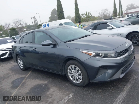 2022 Kia Forte LXS with VIN 3KPF24AD9NE463704, listed as a IAAI auction lot 41632704 with 54,418 mi miles. Bid and sale history available at carsss.com. Image 13.