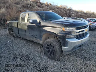 2020 Chevrolet Silverado 1500 LT with VIN 1GCRYDED1LZ201215, listed as a Copart auction lot 85584404 with 55,326 mi miles and Salvage Title. Bid and sale history available at carsss.com. Image 4.