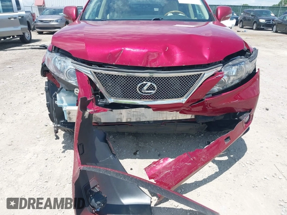 2010 Lexus RX 350 z VIN 2T2BK1BA6AC064612, wystawiony jako IAAI lot #42499301 z przebiegiem 190 937 mil mil oraz . Historia ofert i sprzedaży dostępna na DreamBid. Obrazek 6.