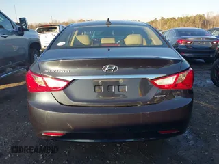 2011 Hyundai Sonata SE with VIN 5NPEC4AC2BH170895, listed as a IAAI auction lot 41359103 with 215,914 mi miles. Bid and sale history available at carsss.com. Image 16.