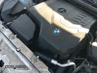 2021 BMW 3 Series 330i с VIN 3MW5R1J04M8C08536, выставлен на аукционе IAAI как лот 43129182 с пробегом 80 045 миль миль и . История ставок и продаж доступна на DreamBid. Изображение 20.