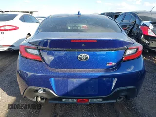 2024 Toyota GR86 with VIN JF1ZNBB18R9751730, listed as a IAAI auction lot 41902185 with 16,459 mi miles. Bid and sale history available at carsss.com. Image 15.