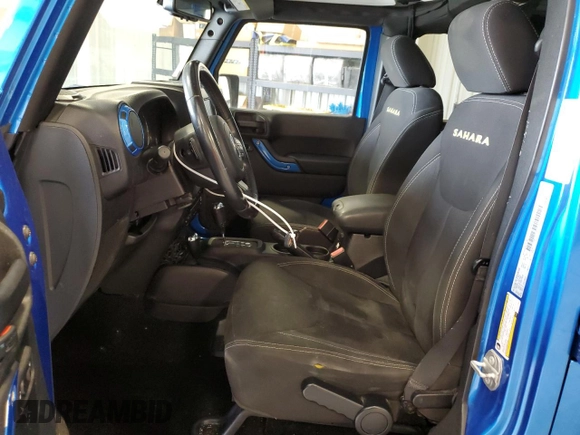 2015 Jeep Wrangler Unlimited Sahara with VIN 1C4BJWEG2FL727095, listed as a Copart auction lot 55088245 with 102,488 mi miles and Clean title. Bid and sale history available at DreamBid. Image 7.