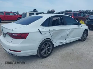 2020 Volkswagen Jetta S z VIN 3VWCB7BU8LM022973, wystawiony jako IAAI lot #42112166 z przebiegiem 49 345 mil mil oraz . Historia ofert i sprzedaży dostępna na DreamBid. Obrazek 4.