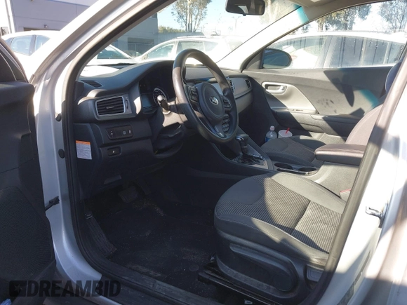 2019 Kia Niro LX with VIN KNDCB3LC1K5256409, listed as a IAAI auction lot 41741415 with 153,360 mi miles. Bid and sale history available at carsss.com. Image 20.