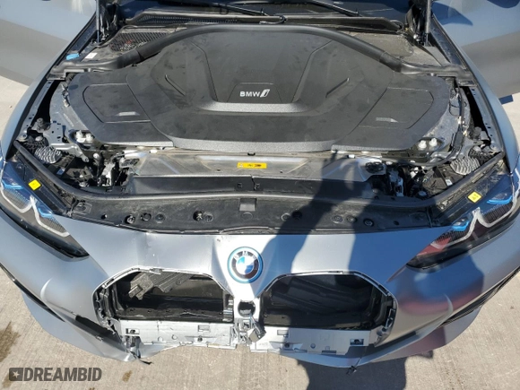 2024 BMW i4 M50 with VIN WBY33AW00RFS33614, listed as a Copart auction lot 82587584 with 4,213 mi miles and Salvage Title. Bid and sale history available at carsss.com. Image 11.
