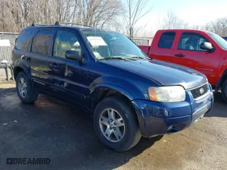 2003 Ford Escape Limited with VIN 1FMCU04113KD49581, listed as a IAAI auction lot 41732638 with 233,892 mi miles. Bid and sale history available at carsss.com. Image 1.